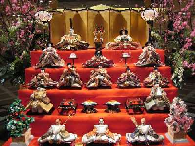 Hina doll